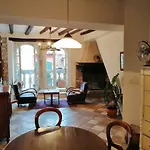 Piazza Grande Apartment